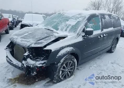 2017 Dodge Grand Caravan Sxt z USA, uszkodzony, nr VIN 2C4RDGCG1HR581619